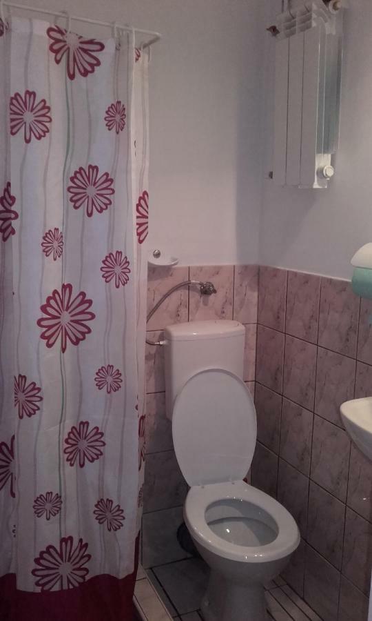 Pokoje Goscinne U Danuty Mizerna Exterior foto